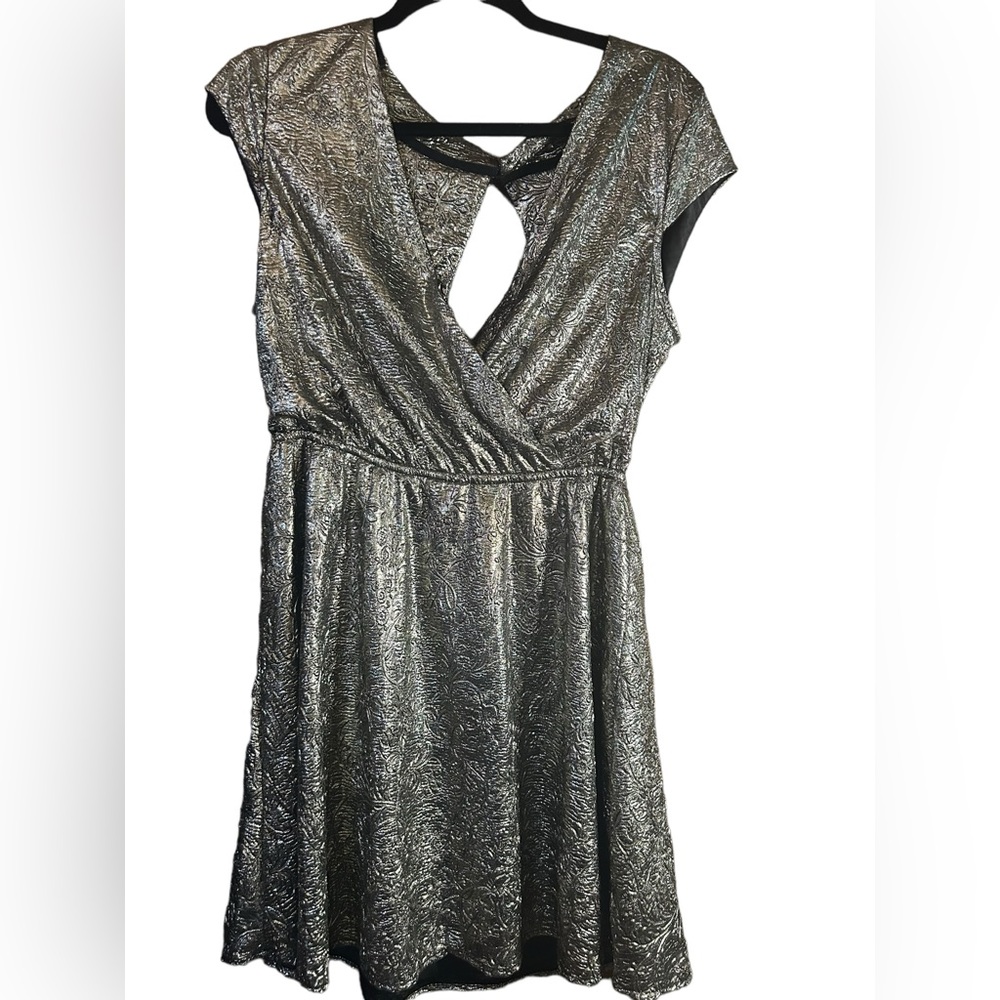 GB Size Large Gold V Neck Cap Sleeve Dress, lined, elastic waist